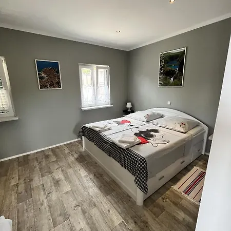 Axa Appartement Rukavac (Vis)